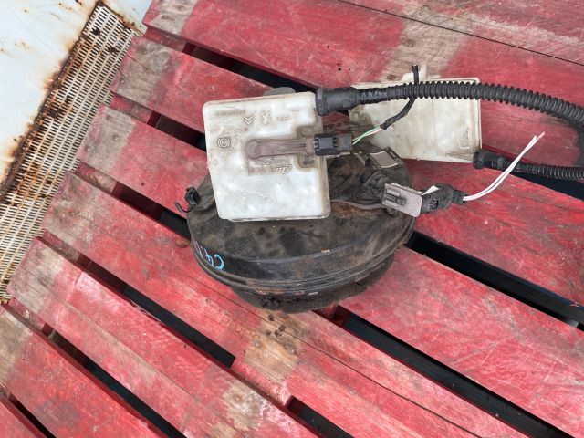 bontott CITROËN C4 PICASSO Fékrásegítő