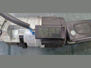 bontott CITROËN C4 PICASSO Gyújtáskapcsoló Házzal