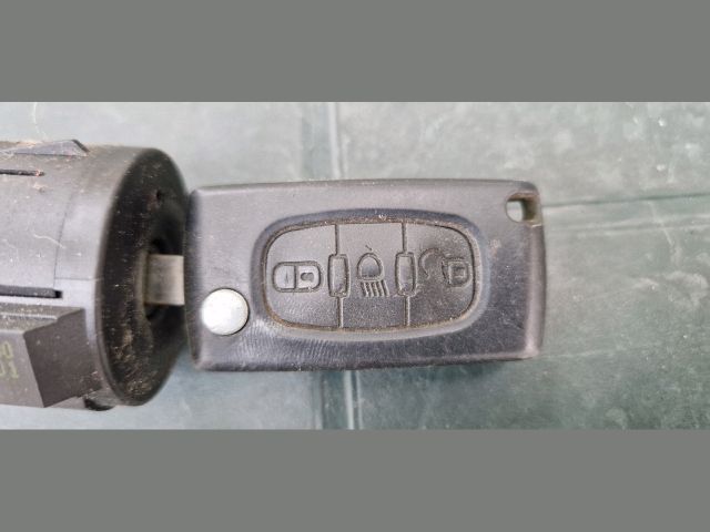 bontott CITROËN C4 PICASSO Gyújtáskapcsoló Házzal
