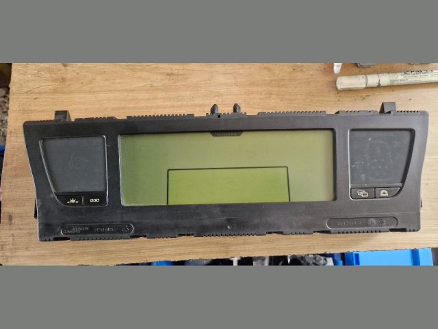 bontott CITROËN C4 PICASSO Kilométeróra