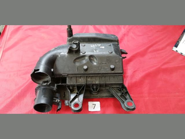 bontott CITROËN C4 PICASSO Légszűrő Ház