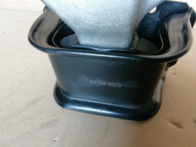 bontott CITROËN C4 PICASSO Motor Tartó Bak (Fém)