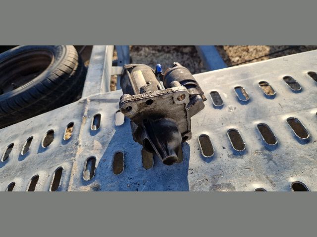 bontott CITROËN C4 PICASSO Önindító