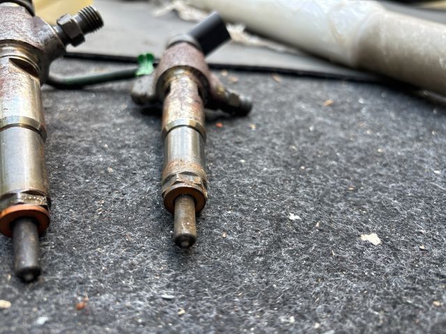 bontott CITROËN C4 PICASSO Porlasztó (1 db)