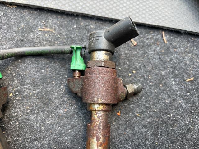 bontott CITROËN C4 PICASSO Porlasztó (1 db)