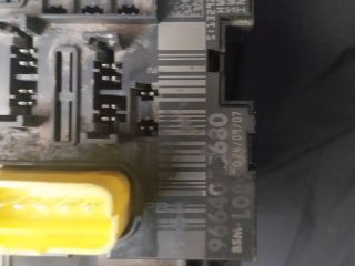 bontott CITROËN C4 PICASSO Biztosítéktábla Motortér