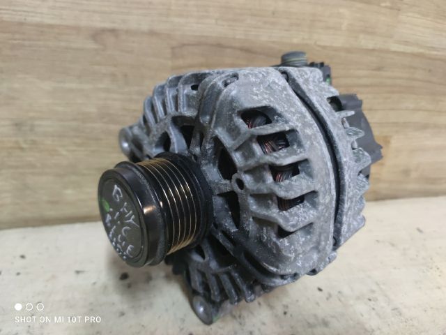 bontott CITROËN C4 PICASSO Generátor