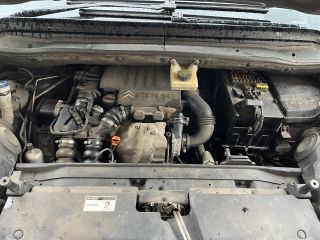 bontott CITROËN C4 PICASSO ABS Kocka