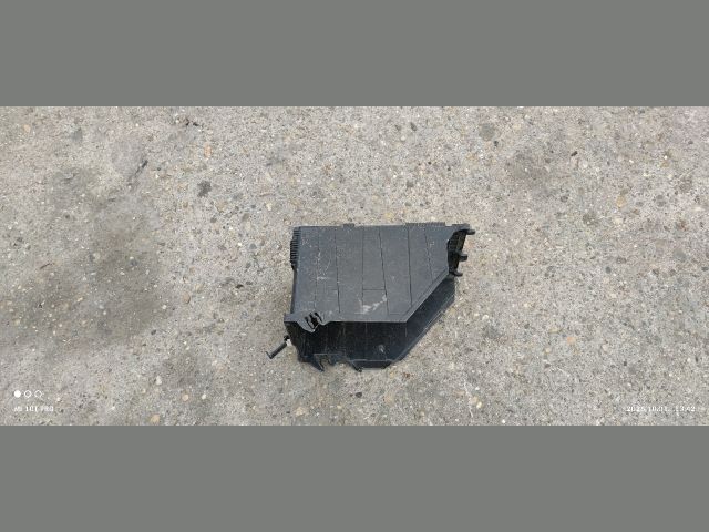 bontott CITROËN C4 PICASSO Akkumulátor Fedél