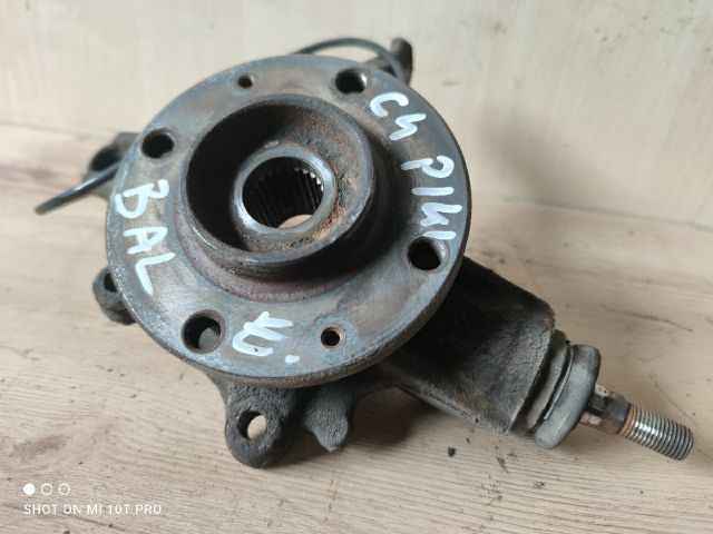 bontott CITROËN C4 PICASSO Bal első Csonkállvány Kerékaggyal