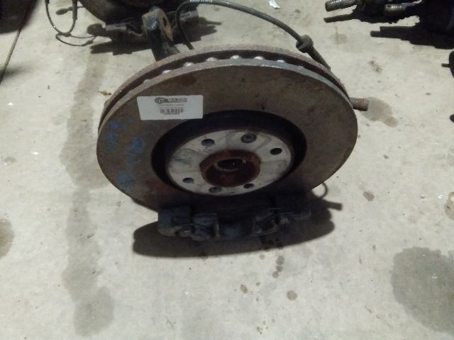 bontott CITROËN C4 PICASSO Bal első Csonkállvány Kerékaggyal