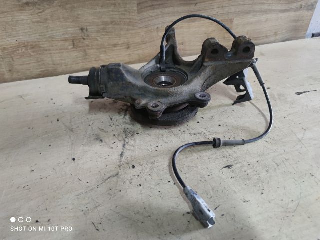 bontott CITROËN C4 PICASSO Bal első Csonkállvány Kerékaggyal