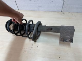 bontott CITROËN C4 PICASSO Bal első Gólyaláb (Lengécsillapító, Rugó)