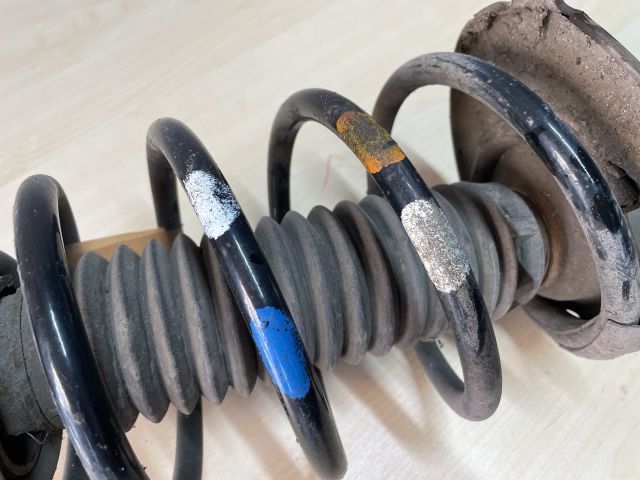 bontott CITROËN C4 PICASSO Bal első Gólyaláb (Lengécsillapító, Rugó)