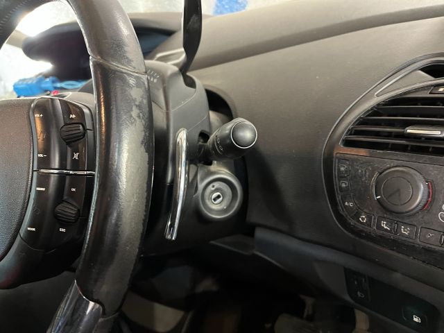 bontott CITROËN C4 PICASSO Bal első Rugó