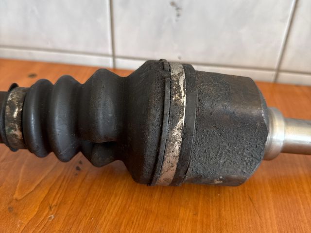 bontott CITROËN C4 PICASSO Bal Féltengely