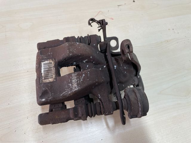 bontott CITROËN C4 PICASSO Bal hátsó Féknyereg Munkahengerrel