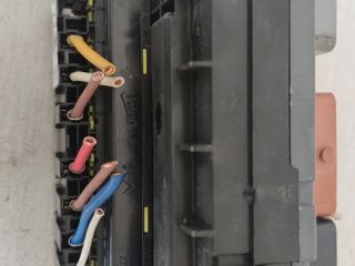 bontott CITROËN C4 PICASSO Biztosítéktábla Motortér