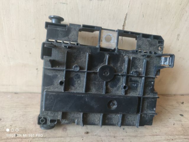 bontott CITROËN C4 PICASSO Biztosítéktábla Motortér