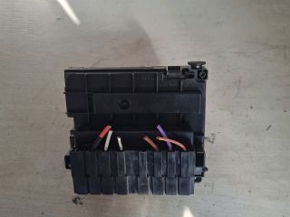 bontott CITROËN C4 PICASSO Biztosítéktábla Motortér