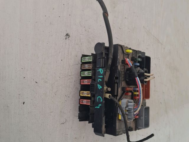 bontott CITROËN C4 PICASSO Biztosítéktábla Motortér