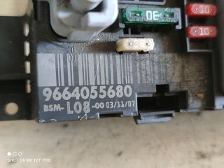 bontott CITROËN C4 PICASSO Biztosítéktábla Motortér