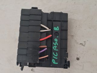 bontott CITROËN C4 PICASSO Biztosítéktábla Motortér