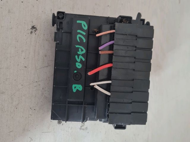 bontott CITROËN C4 PICASSO Biztosítéktábla Motortér