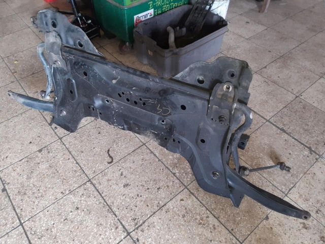 bontott CITROËN C4 PICASSO Első Bölcső