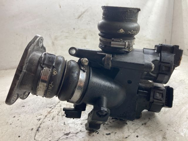 bontott CITROËN C4 PICASSO Fojtószelep (Elektromos)