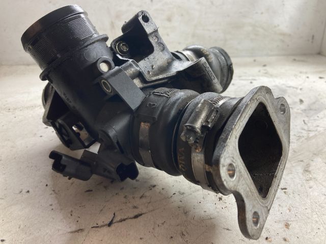 bontott CITROËN C4 PICASSO Fojtószelep (Elektromos)