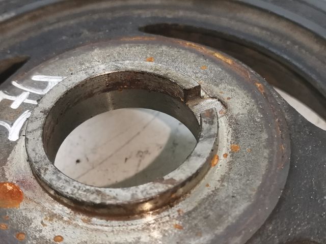 bontott CITROËN C4 PICASSO Főtengely Szíjtárcsa