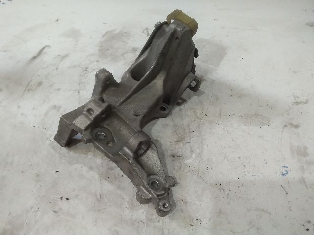 bontott CITROËN C4 PICASSO Generátor Tartó Bak