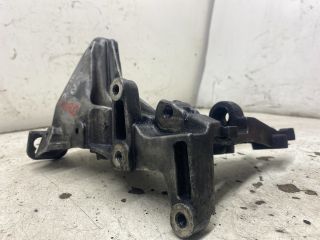 bontott CITROËN C4 PICASSO Generátor Tartó Bak