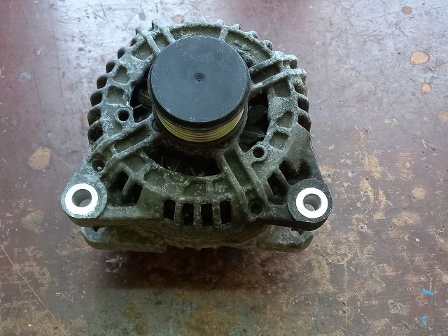 bontott CITROËN C4 PICASSO Generátor