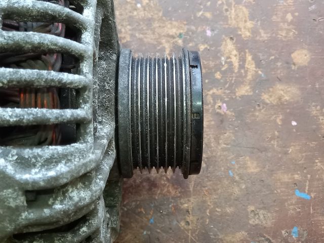 bontott CITROËN C4 PICASSO Generátor