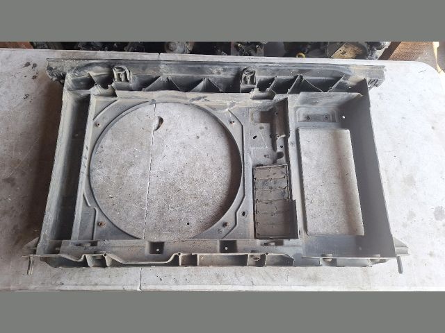 bontott CITROËN C4 PICASSO Homlokfal (Üres lemez)