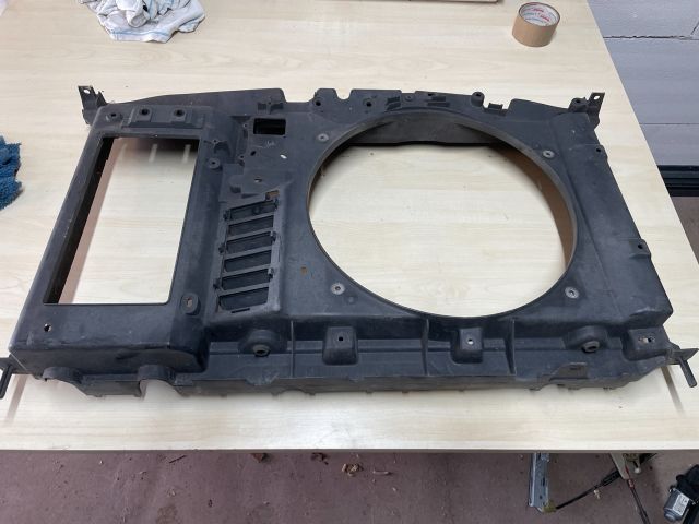 bontott CITROËN C4 PICASSO Homlokfal (Üres lemez)