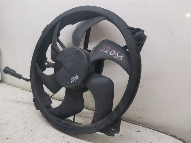 bontott CITROËN C4 PICASSO Hűtőventilátor