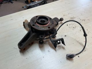 bontott CITROËN C4 PICASSO Jobb első Csonkállvány Kerékaggyal