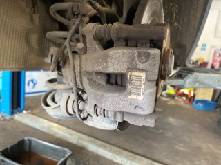 bontott CITROËN C4 PICASSO Jobb hátsó Féknyereg Munkahengerrel