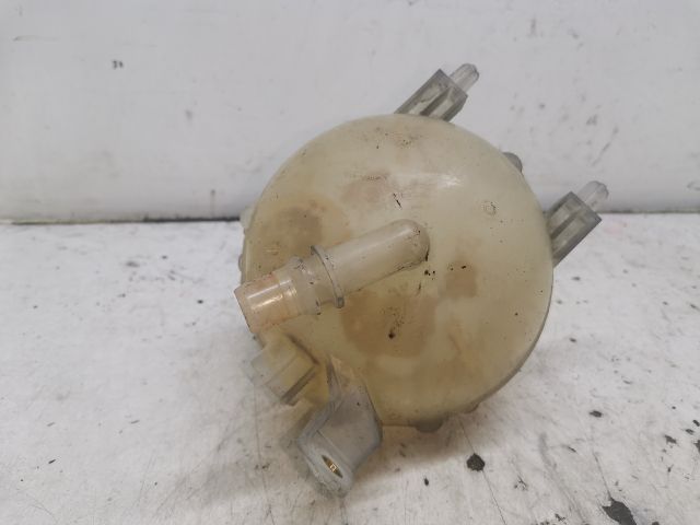 bontott CITROËN C4 PICASSO Kiegyenlítő Tartály