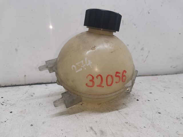 bontott CITROËN C4 PICASSO Kiegyenlítő Tartály