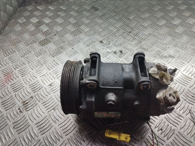 bontott CITROËN C4 PICASSO Klímakompresszor