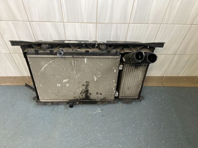 bontott CITROËN C4 PICASSO Komplett Homlokfal (Részeivel)