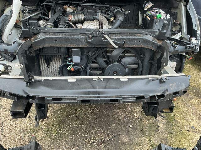 bontott CITROËN C4 PICASSO Komplett Homlokfal (Részeivel)