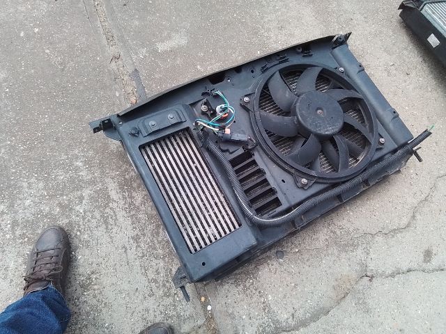 bontott CITROËN C4 PICASSO Komplett Homlokfal (Részeivel)