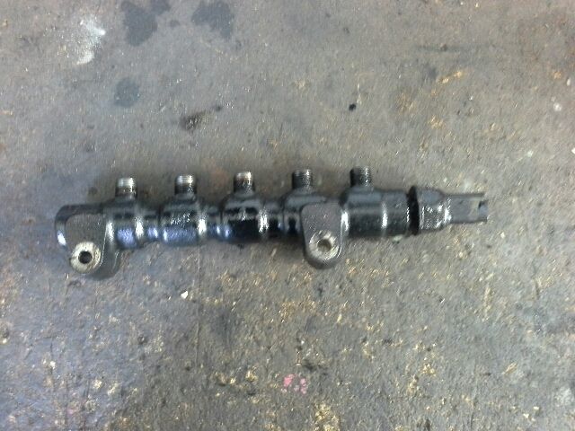 bontott CITROËN C4 PICASSO Közösnyomócső