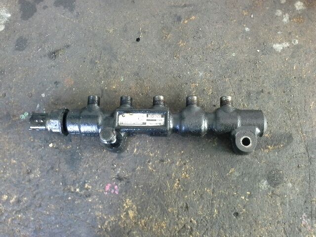 bontott CITROËN C4 PICASSO Közösnyomócső