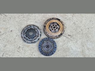 bontott CITROËN C4 PICASSO Kuplung Szett Lendkerékkel